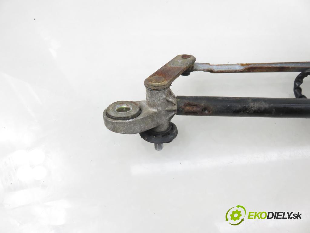 HYUNDAI SONATA IV (EF) SEDAN 2004 96,00 2.0 1997,00 Motorček stieračov