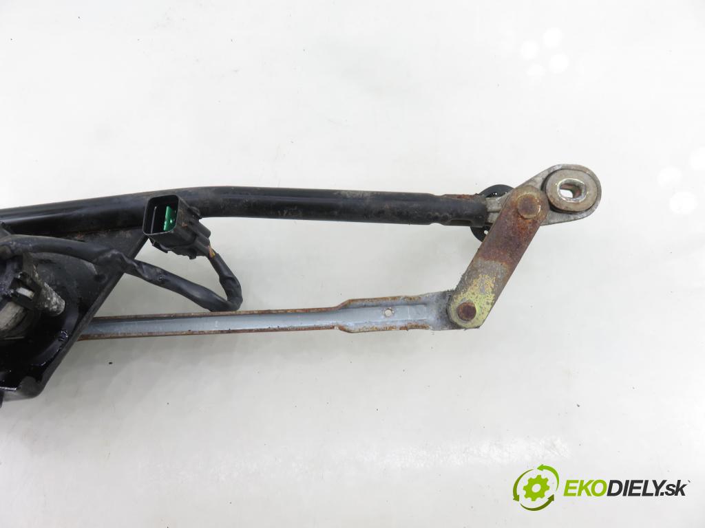 HYUNDAI SONATA IV (EF) SEDAN 2004 96,00 2.0 1997,00 Motorček stieračov