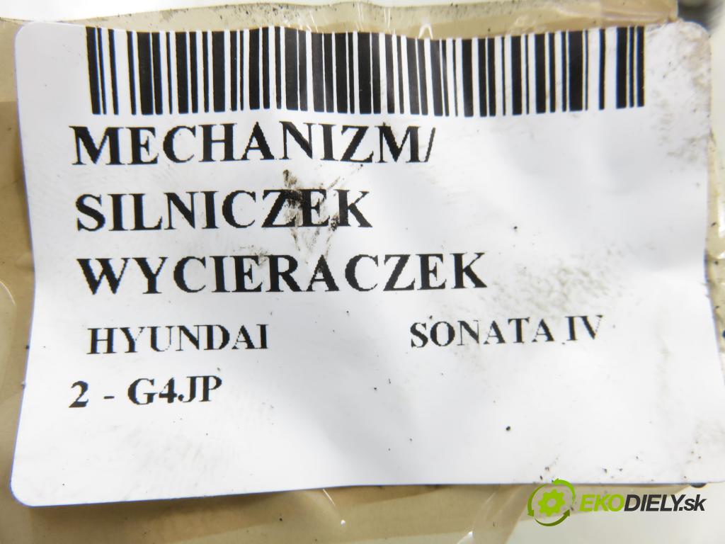 HYUNDAI SONATA IV (EF) SEDAN 2004 96,00 2.0 1997,00 Motorček stieračov