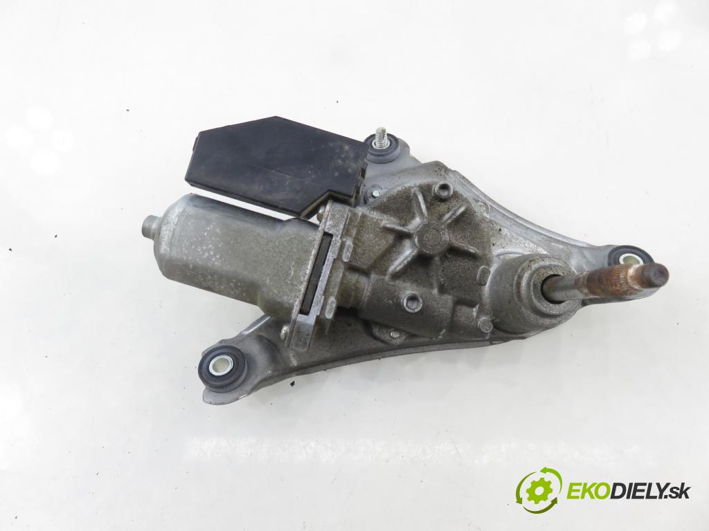 TOYOTA AURIS (_E15_) HB 2007 91,00 1.6 Dual-VVTi 124 - 1ZR-FE 1598,00 motorek stěrače ZADNÍ: 8513002030 ; 2596000822