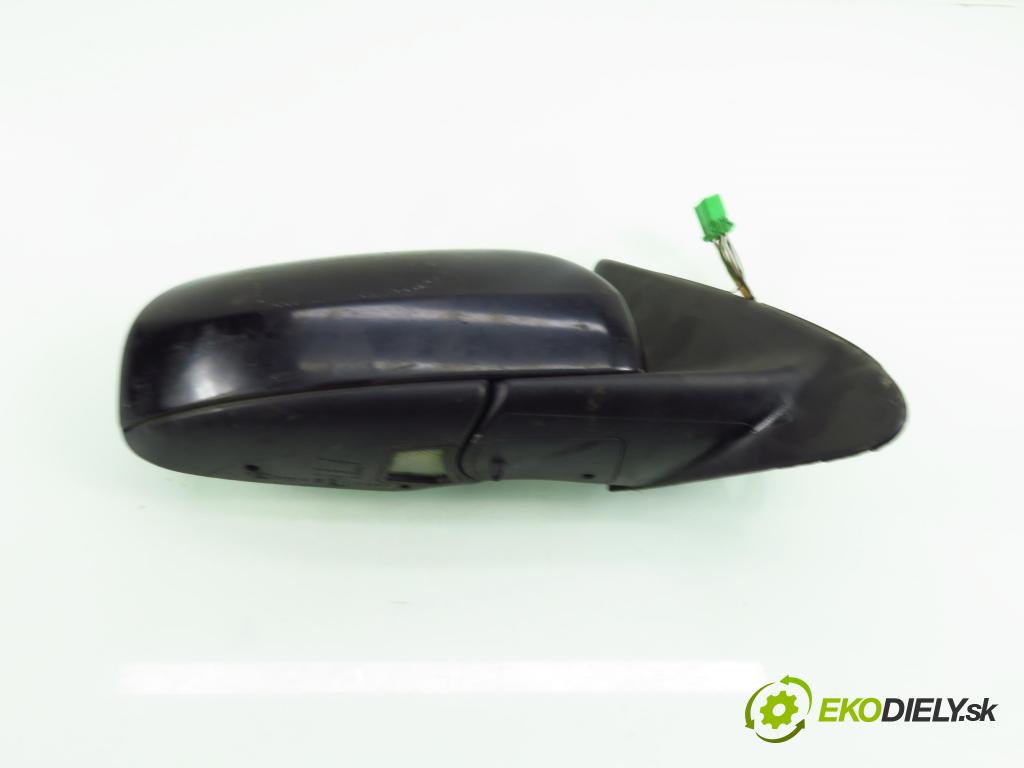VOLVO S60 I (384) SEDAN 2006 136,00 2.4 D5 - D 5244 T4 2400,00 Spätné zrkadlo 