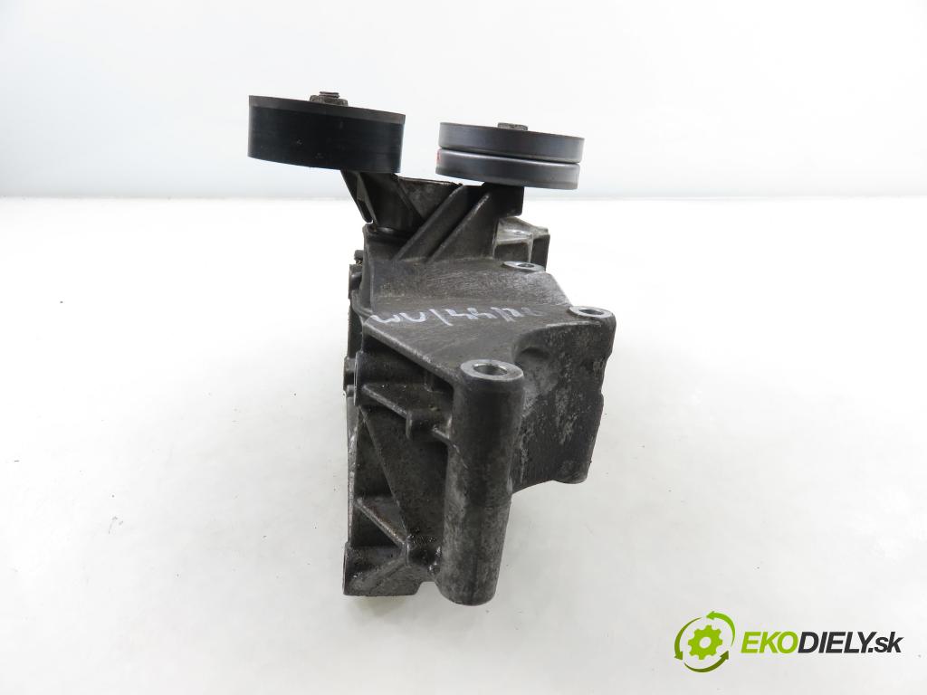 VW GOLF IV Variant (1J5) KOMBI 2000 77,00 1.6 16V - ATN 1598,00 uchycení alternátora 032145169Q