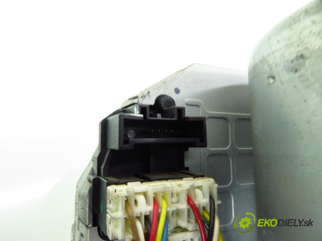 RENAULT SCENIC II (JM0/1_) MINIVAN 2008 78,00 1.5 dCi 106 - K9K 732 1461,00 SLOUPEC / PODPORA elektrický 8200741585