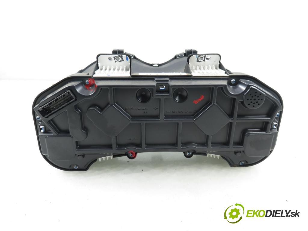 TOYOTA AURIS (_E15_) HB 2007 91,00 1.6 Dual-VVTi 124 - 1ZR-FE 1598,00 Prístrojovka elektrický 8380002L92