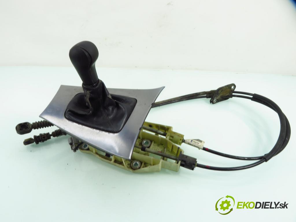 VOLVO S60 I (384) SEDAN 2006 136,00 2.4 D5 - D 5244 T4 2400,00 ZVEDÁK: 30713358