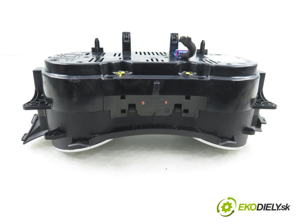 SKODA SUPERB II (3T4) LIFTBACK 2009 118,00 1.8 TSI - BZB 1798,00 prístrojovka elektrický 3T1920840B ; A2C53249763 ; V0015000