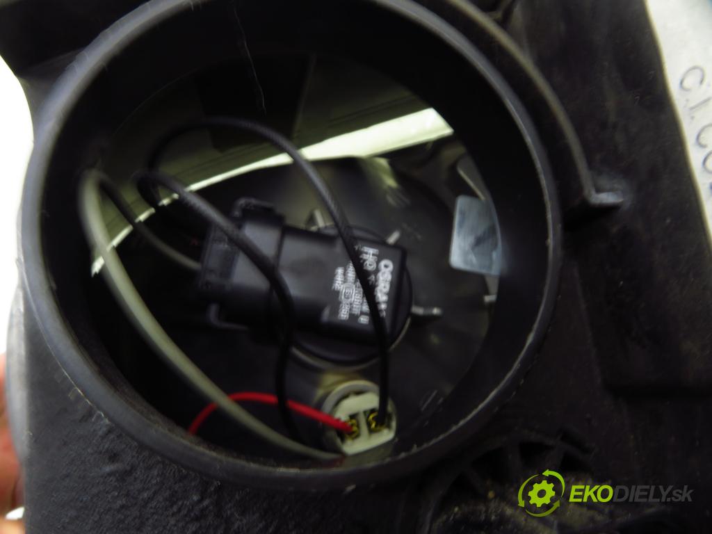 ROVER 75 (RJ) SEDAN 2005 85,00 2.0 CDT 116 - 204D2 1951,00 světlo PP XBC002820