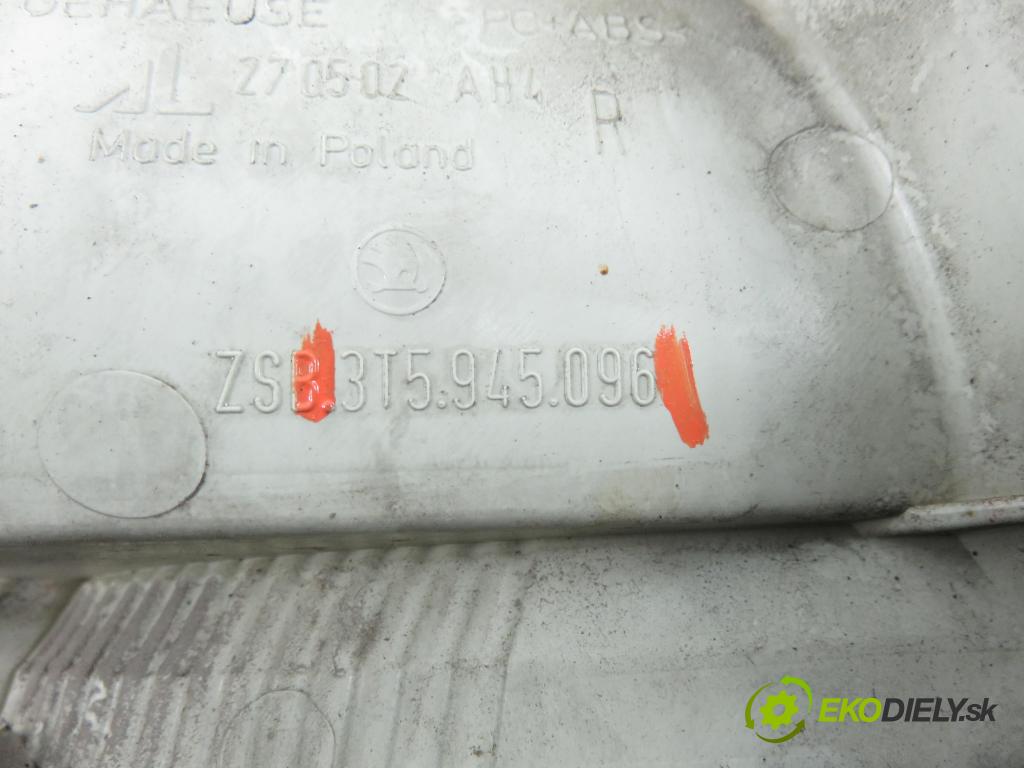 SKODA SUPERB II (3T4) LIFTBACK 2009 118,00 1.8 TSI - BZB 1798,00 Svetlo pravé zadné 3T5945096