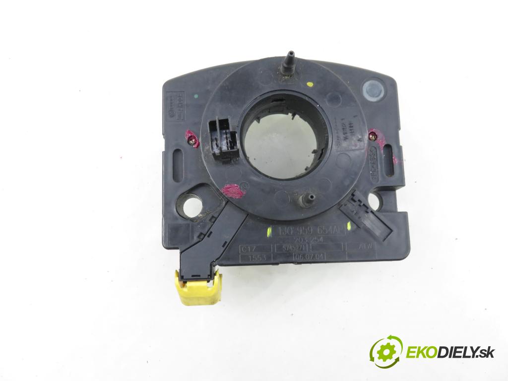 VW PASSAT B5.5 Variant (3B6) KOMBI 2002 96,00 1.9 TDI - AWX 1896,00 PÁSKA: air BAG 1J0959654AP