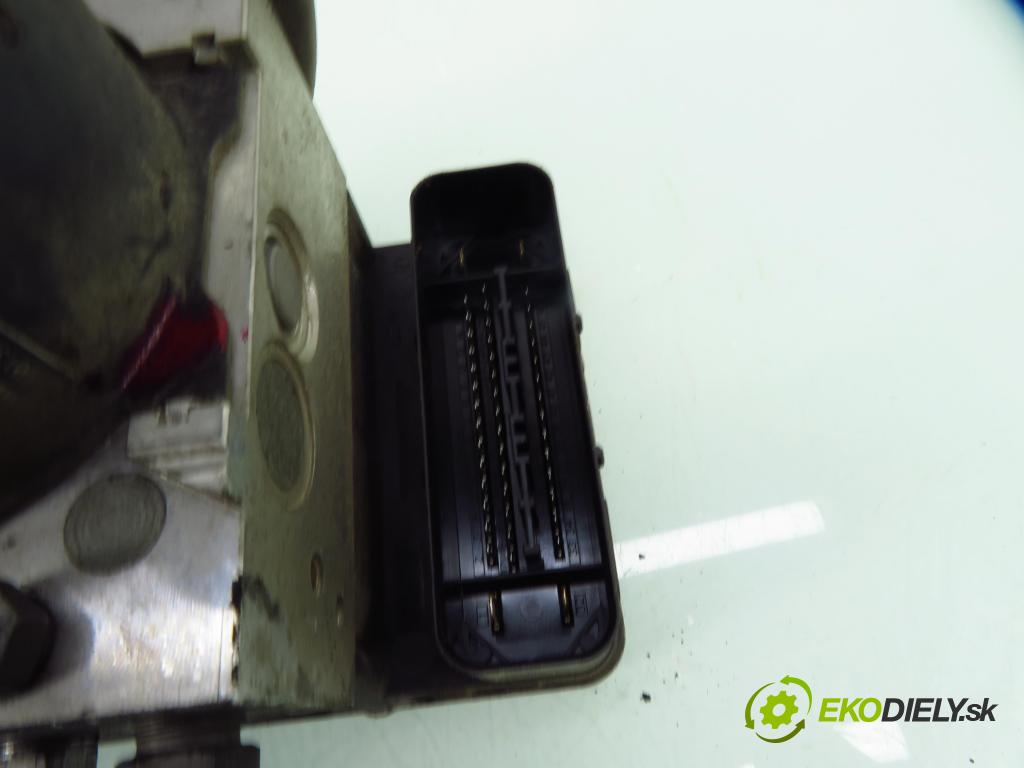 PORSCHE CAYENNE II (92A) SUV 2010 176,00 3.0 Diesel - M 05.9E 2967,00 Pumpa ABS 7P0907379G ; 10092903243 ; 7P0614517G (Pumpa ABS)