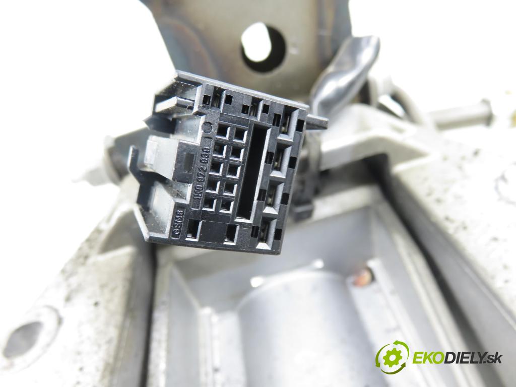 PORSCHE CAYENNE II (92A) SUV 2010 176,00 3.0 Diesel - M 05.9E 2967,00 Hriadeľ, tyč volantu 7P5419501AQ (Tyč riadenia (volantu))