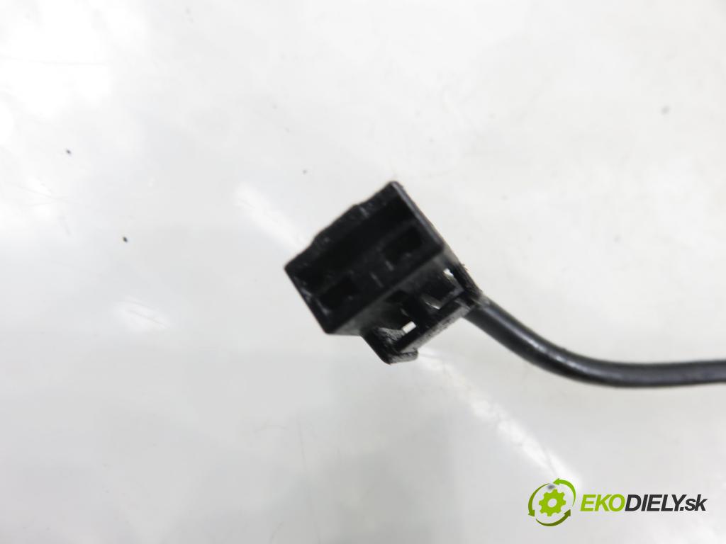 SUBARU FORESTER (SH_) SUV 2009 110,00 2.0 D AWD 1998,00 řízení ZE posilovačem E262270011 ; Q003TB0071