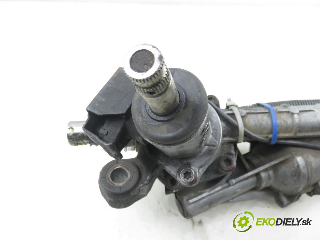 SUBARU FORESTER (SH_) SUV 2009 110,00 2.0 D AWD 1998,00 řízení ZE posilovačem E262270011 ; Q003TB0071