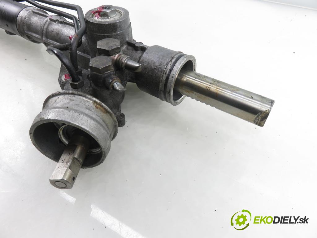 AUDI A6 (4B2, C5) SEDAN 2002 120,00 2.5 TDI - BFC 2496,00 řízení ZE posilovačem 4B1422066E