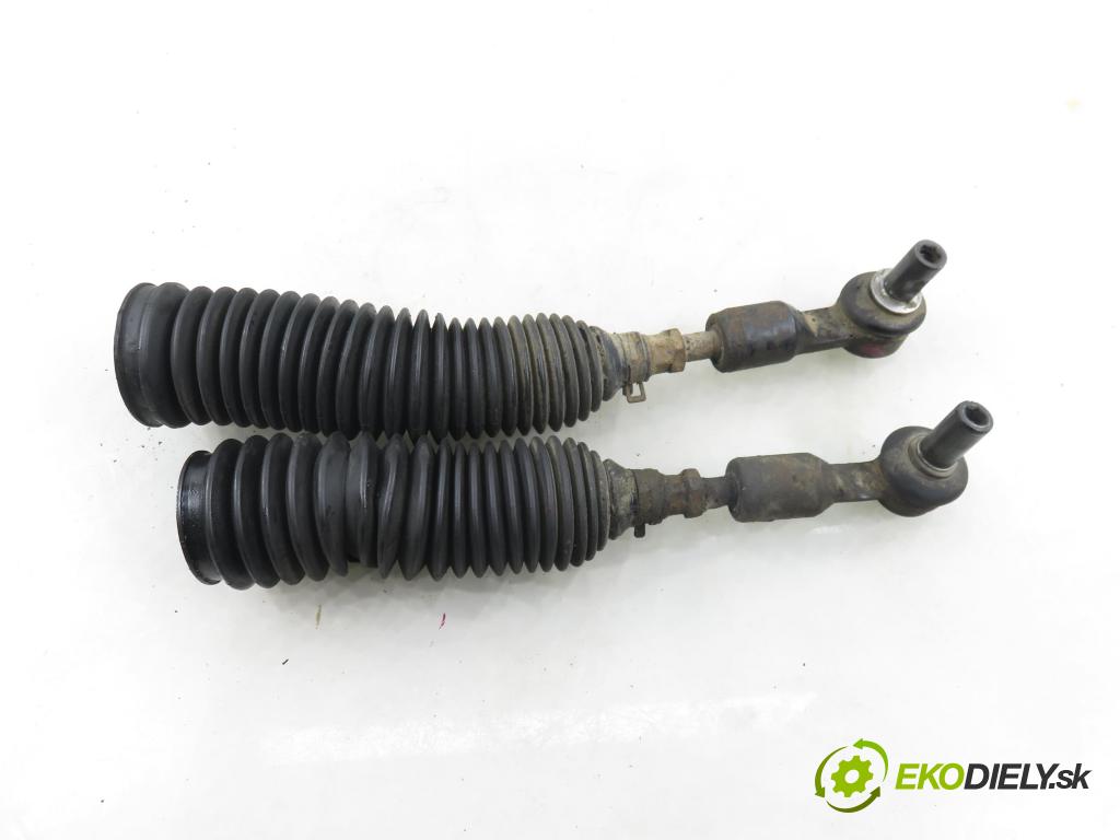 AUDI A6 (4B2, C5) SEDAN 2002 120,00 2.5 TDI - BFC 2496,00 řízení ZE posilovačem 4B1422066E