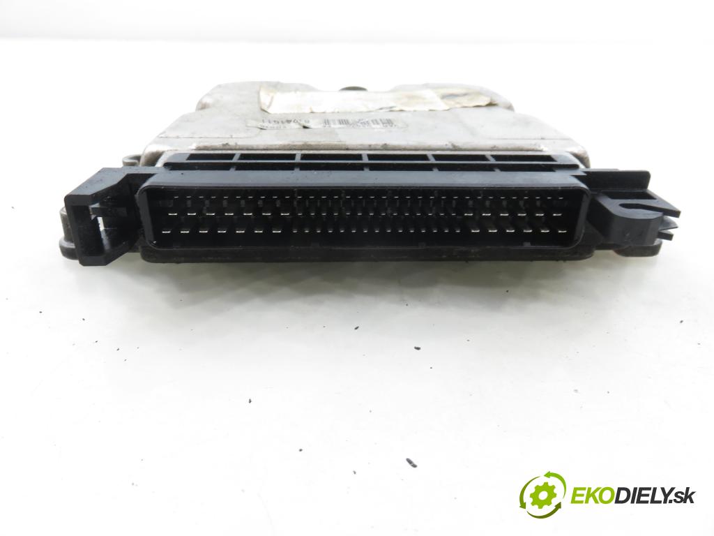 PEUGEOT 406 Break (8E/F) KOMBI 2001 80,00 2.0 HDI 110 - RHZ (DW10ATED) 1997,00 řídící jednotka motora 0281010363 ; 9641608080