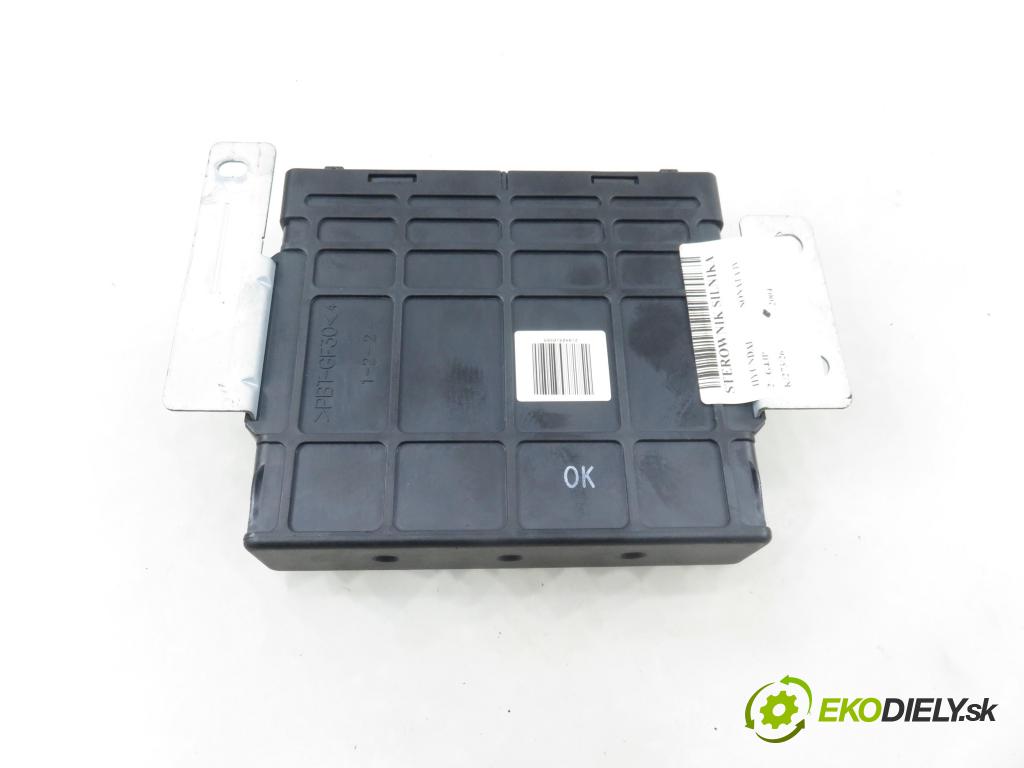 HYUNDAI SONATA IV (EF) SEDAN 2004 96,00 2.0 1997,00 řídící jednotka motora 3912238930