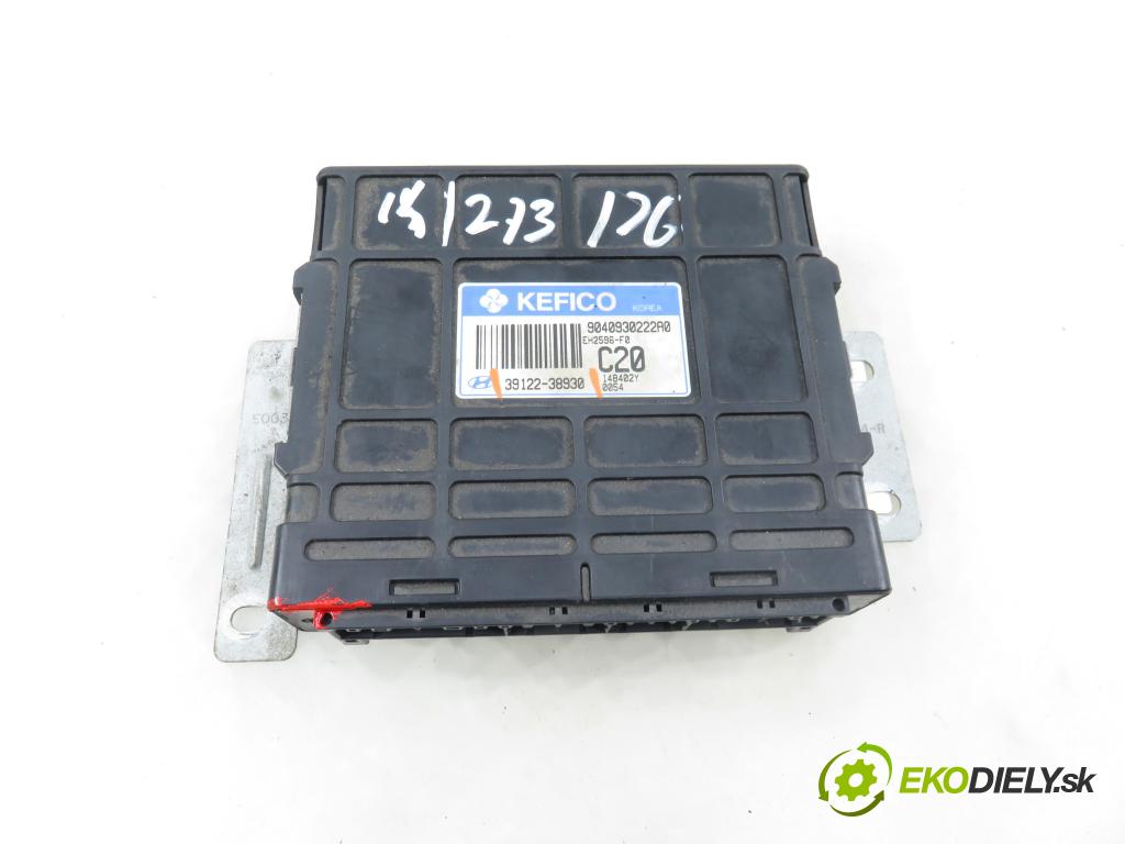 HYUNDAI SONATA IV (EF) SEDAN 2004 96,00 2.0 1997,00 řídící jednotka motora 3912238930