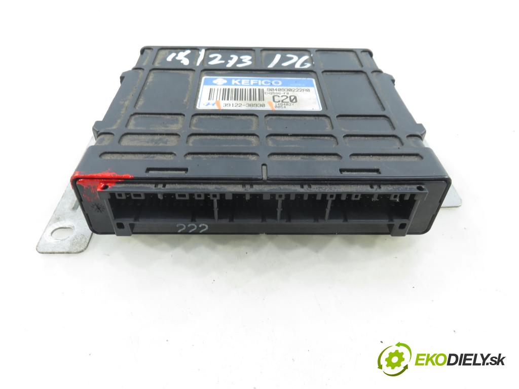 HYUNDAI SONATA IV (EF) SEDAN 2004 96,00 2.0 1997,00 řídící jednotka motora 3912238930