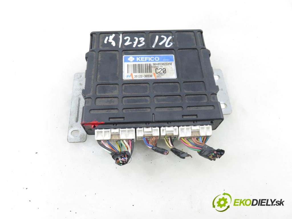 HYUNDAI SONATA IV (EF) SEDAN 2004 96,00 2.0 1997,00 řídící jednotka motora 3912238930