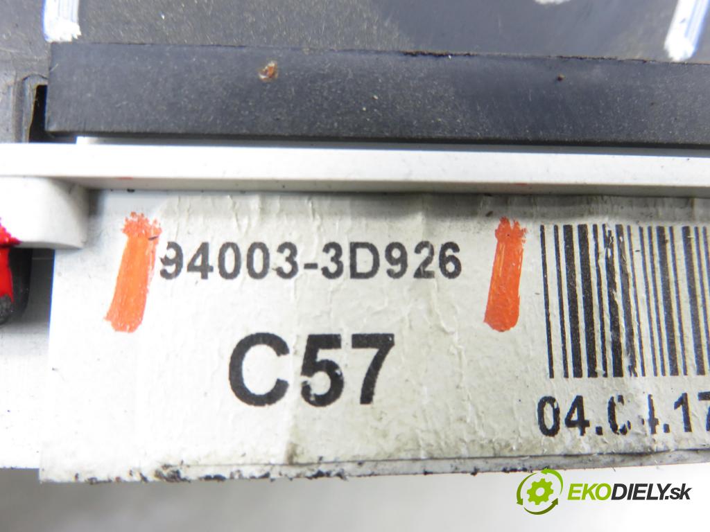 HYUNDAI SONATA IV (EF) SEDAN 2004 96,00 2.0 1997,00 prístrojovka elektrický 940033D926