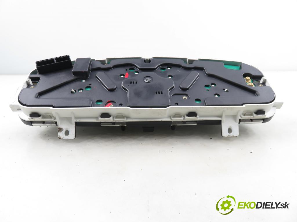 HYUNDAI SONATA IV (EF) SEDAN 2004 96,00 2.0 1997,00 prístrojovka elektrický 940033D926