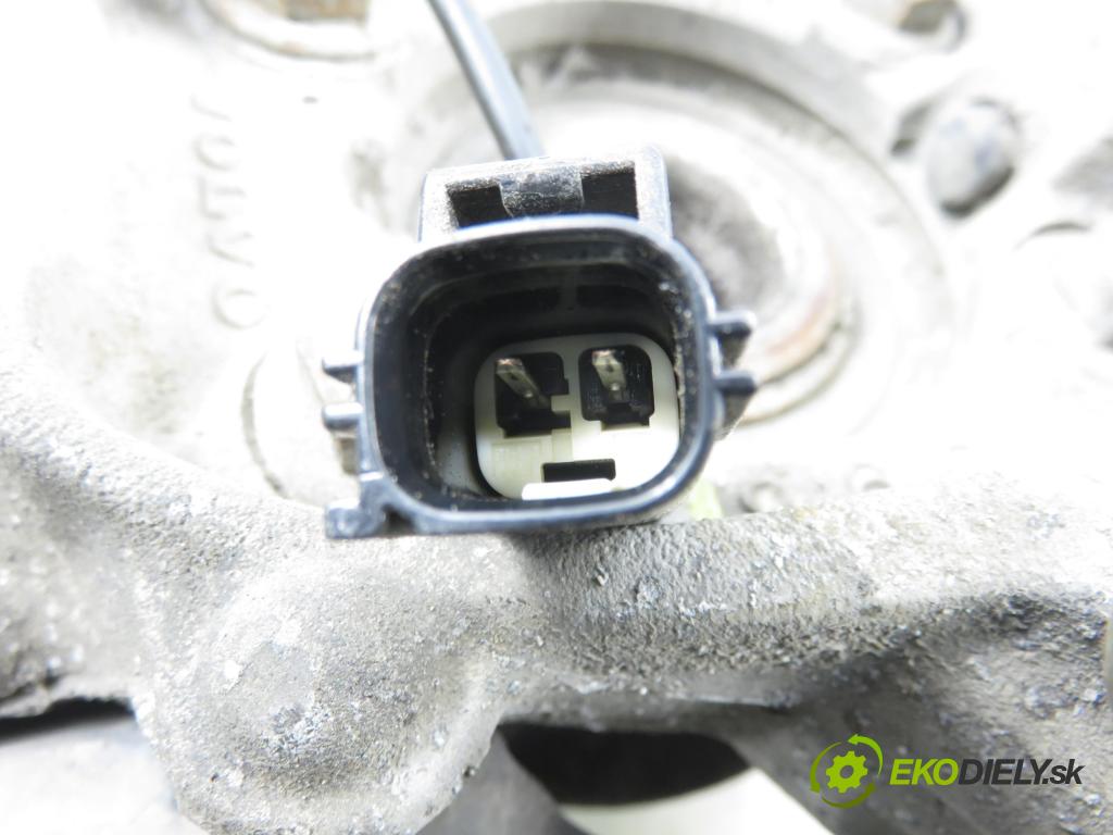 VOLVO S60 I (384) SEDAN 2006 136,00 2.4 D5 - D 5244 T4 2400,00 náboj PP ABS 9461944