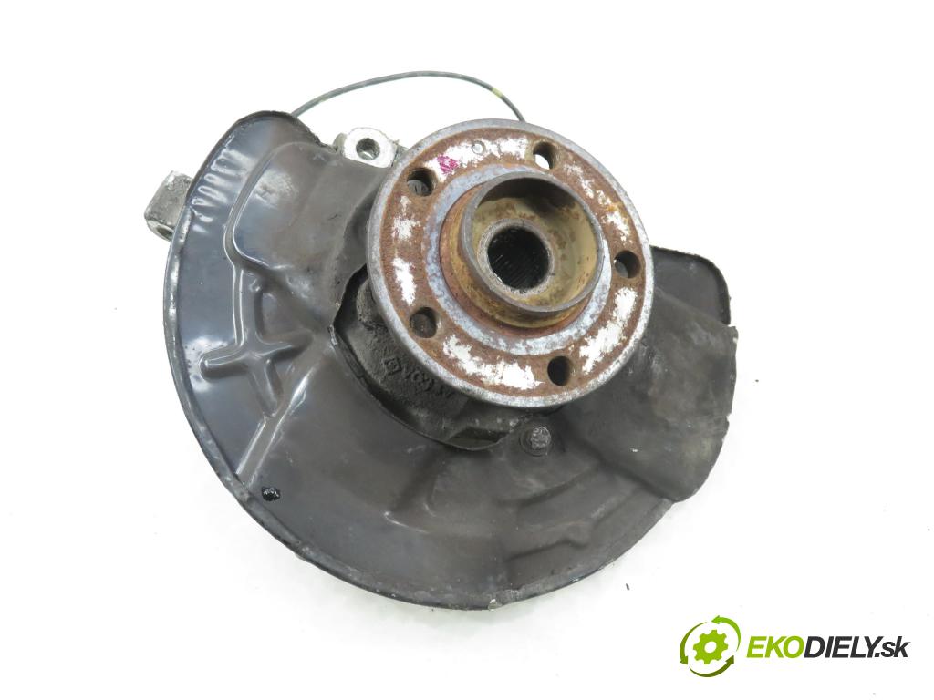 VOLVO S60 I (384) SEDAN 2006 136,00 2.4 D5 - D 5244 T4 2400,00 náboj PP ABS 9461944