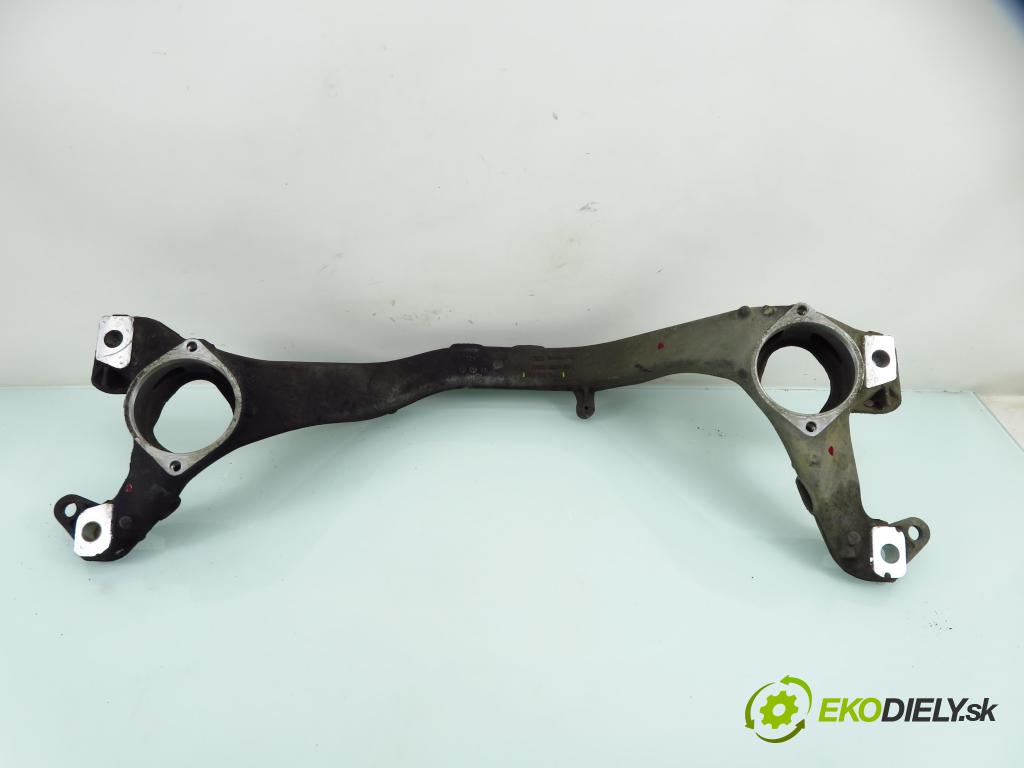 PORSCHE CAYENNE II (92A) SUV 2010 176,00 3.0 Diesel - M 05.9E 2967,00 uchycení motora 7P0199207