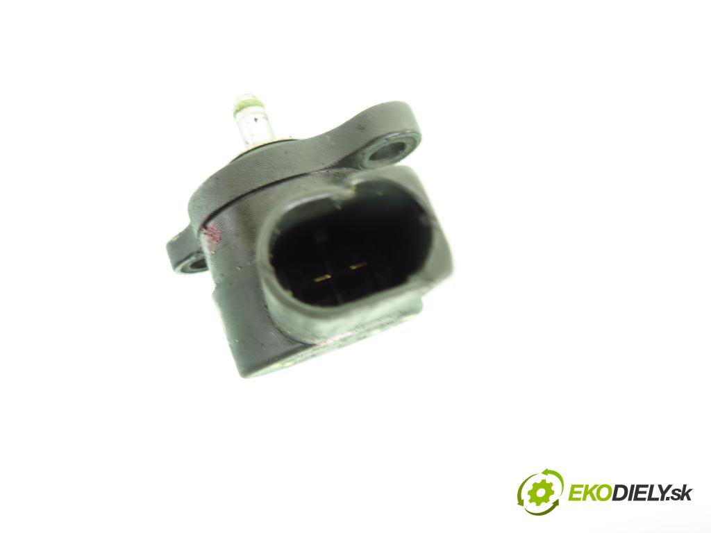 MERCEDES-BENZ KLASA S (W220) SEDAN 2003 191,00 S 400 CDI V8 260 - OM 628.960 3996,00 Snímač tlaku paliva 6110780149 ; 0281002241