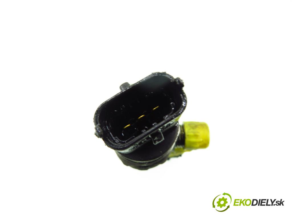 RENAULT MASTER II Skrzynia (FD) FURGON 2006 66,00 2.2 dCI 90 - G9T 750 2188,00 lišta vstřikovací 0445214042 ; 8200347593 ; 0281002568 (Vstřikovací lišta)