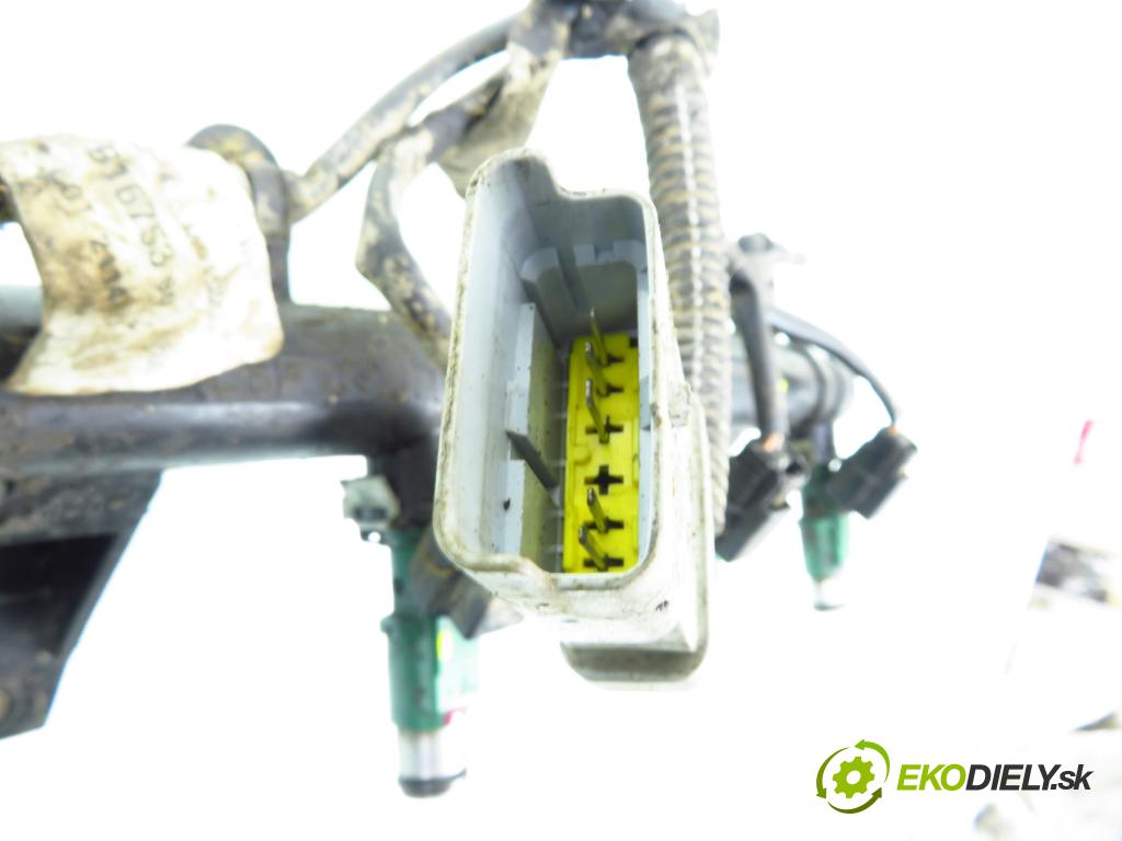 PEUGEOT 207 (WA_, WC_) HB 2007 54,00 1.4 - KFV (TU3A) 1360,00 lišta vstřikovací 9655833580 ; 1F023 (Vstřikovací lišta)