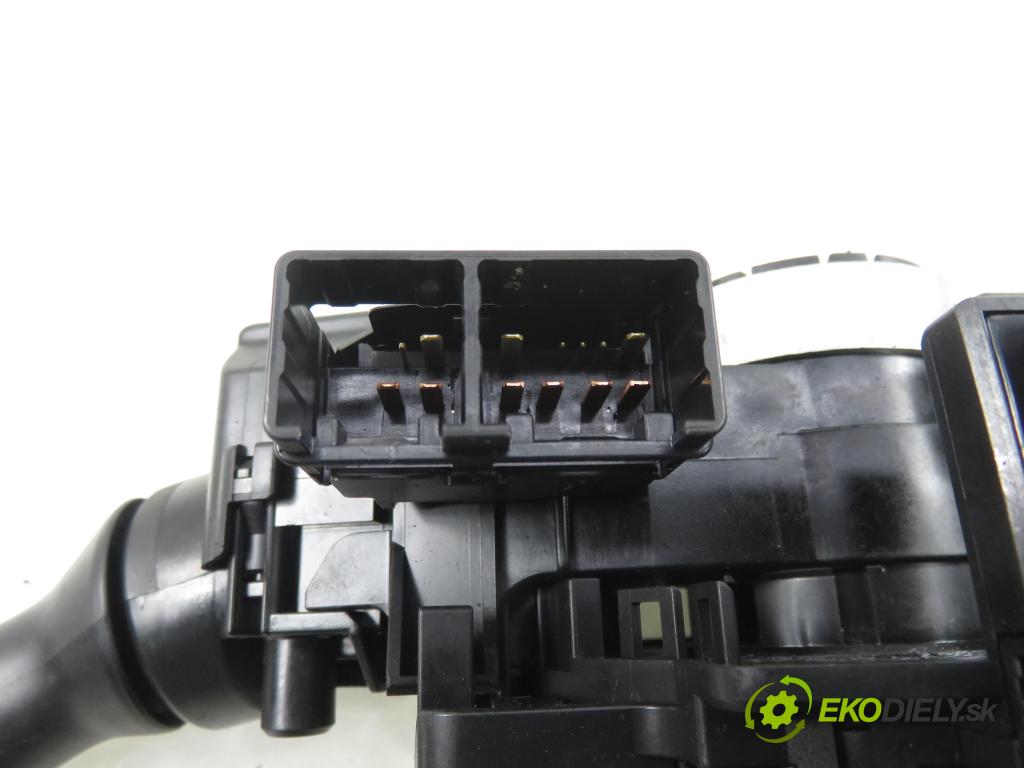 TOYOTA AURIS (_E15_) HB 2007 91,00 1.6 Dual-VVTi 124 - 1ZR-FE 1598,00 páčka/prepínač