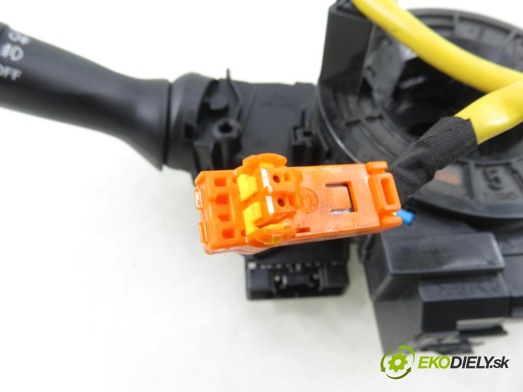 TOYOTA AURIS (_E15_) HB 2007 91,00 1.6 Dual-VVTi 124 - 1ZR-FE 1598,00 páčka/prepínač