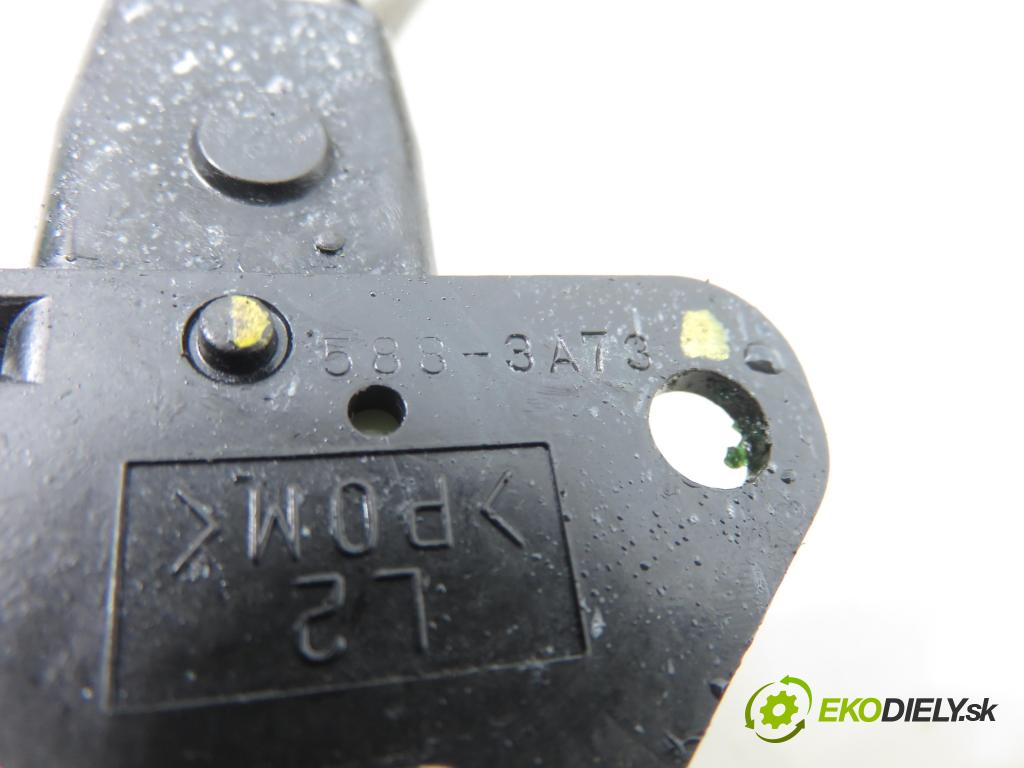 TOYOTA AURIS (_E15_) HB 2007 91,00 1.6 Dual-VVTi 124 - 1ZR-FE 1598,00 vypínač / přepínač 5883A73