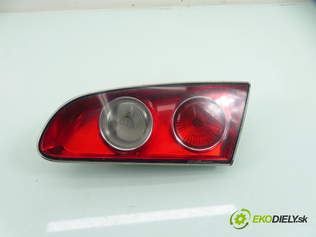 SEAT IBIZA III (6L1) HB 2005 55,00 1.4 16V - BBY 1390,00 světlo pravé zadní kufr 6L6945231 ; 6L6945094F