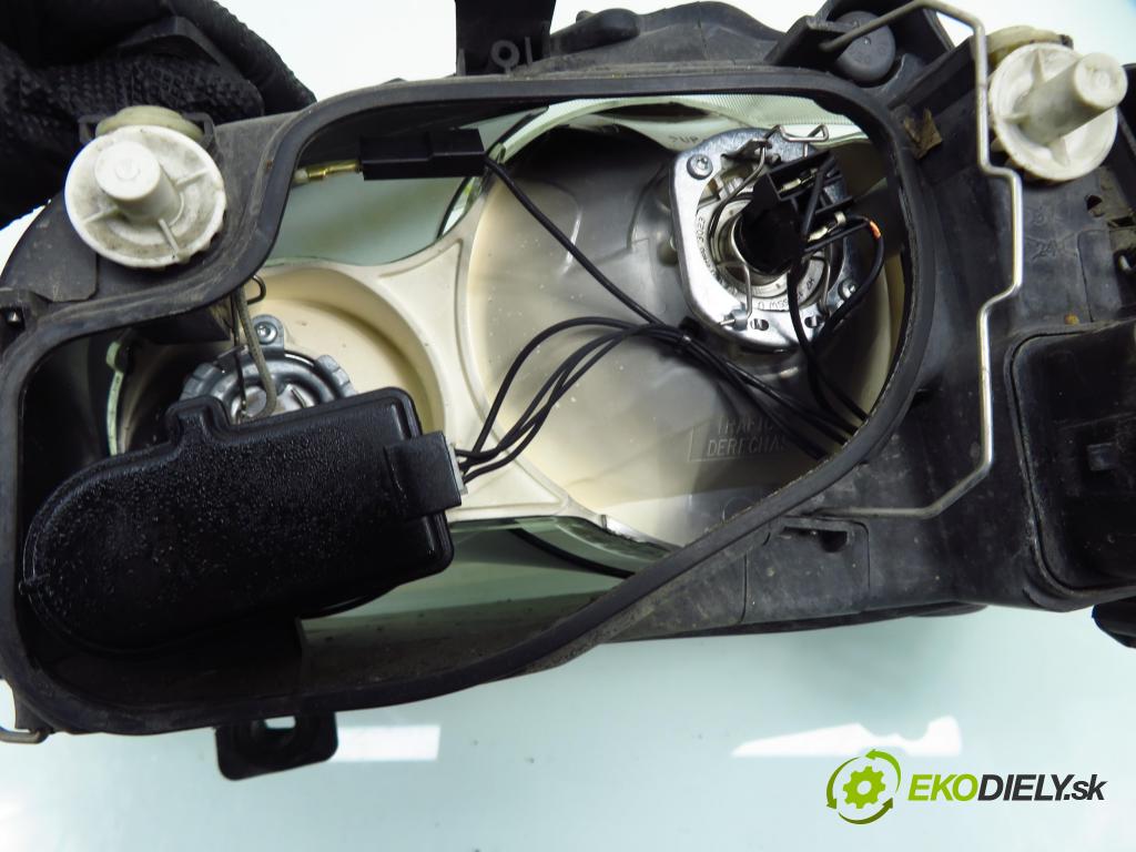 SEAT IBIZA III (6L1) HB 2005 55,00 1.4 16V - BBY 1390,00 světlo PP 6L1941752B