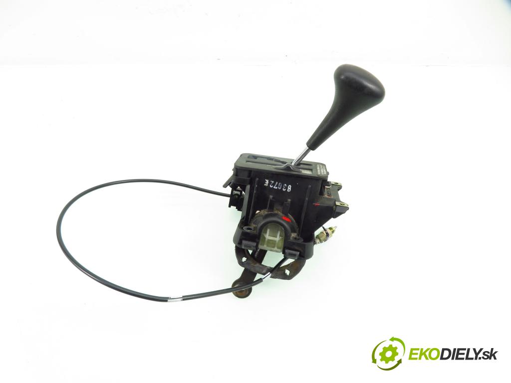 MERCEDES-BENZ Sedan (W124) SEDAN 1992 100,00 200 E (124.019) - M 111.940 1998,00 ZVEDÁK: 1292670637