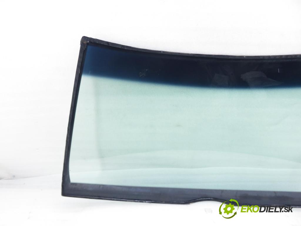 MERCEDES-BENZ Sedan (W124) SEDAN 1992 100,00 200 E (124.019) - M 111.940 1998,00 Okno čelná