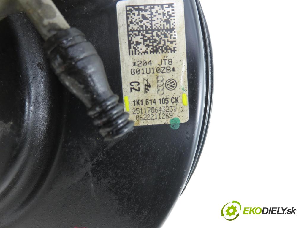 SKODA OCTAVIA II (1Z3) LIFTBACK 2012 75,00 1.6 - BSE 1595,00 posilovač 1K1614105CK (Servočerpadlo)