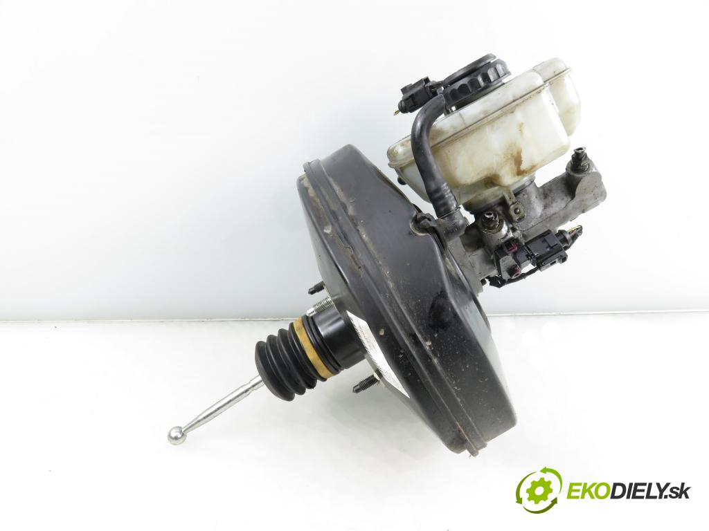SKODA OCTAVIA II (1Z3) LIFTBACK 2012 75,00 1.6 - BSE 1595,00 posilovač 1K1614105CK (Servočerpadlo)