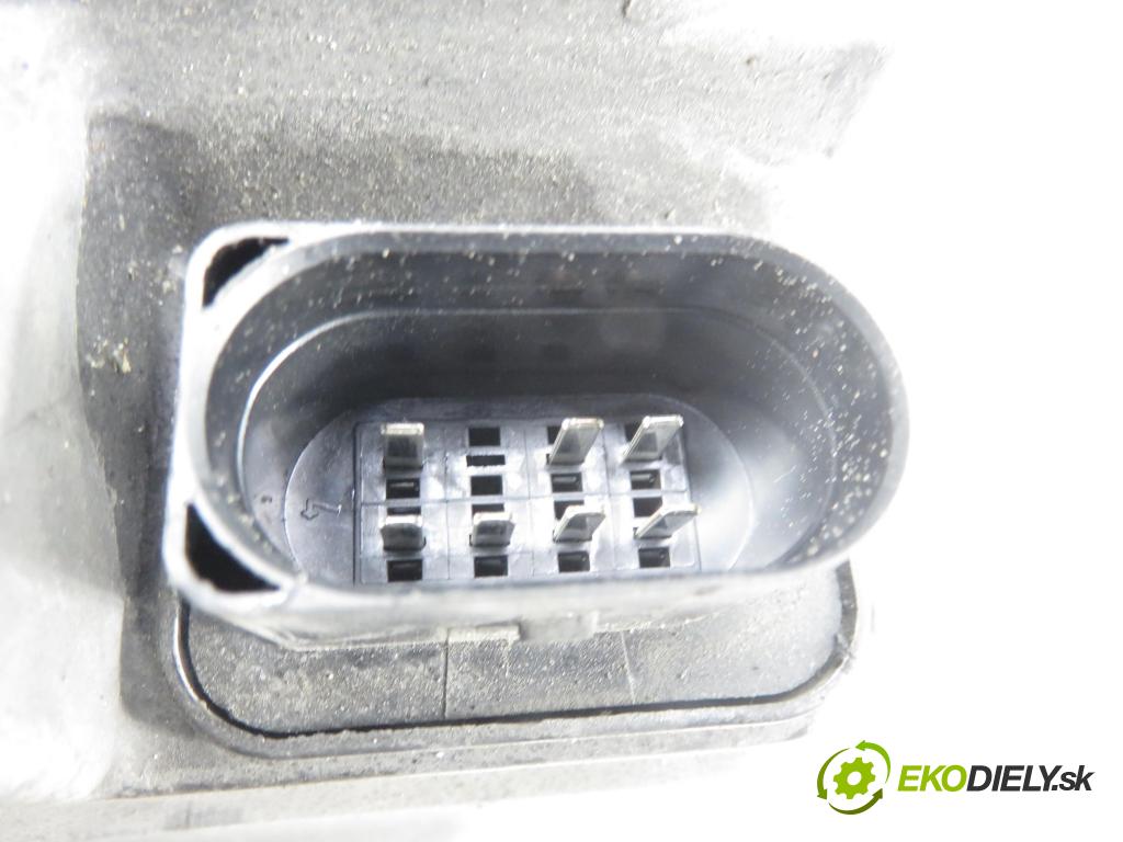 SEAT TOLEDO II (1M2) SEDAN 2001 66,00 1.9 TDI 90 - ALH 1896,00 Svetlo PP 1M1941002D