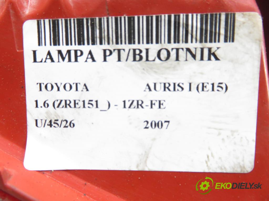 TOYOTA AURIS (_E15_) HB 2007 91,00 1.6 Dual-VVTi 124 - 1ZR-FE 1598,00 Svetlo pravé zadné