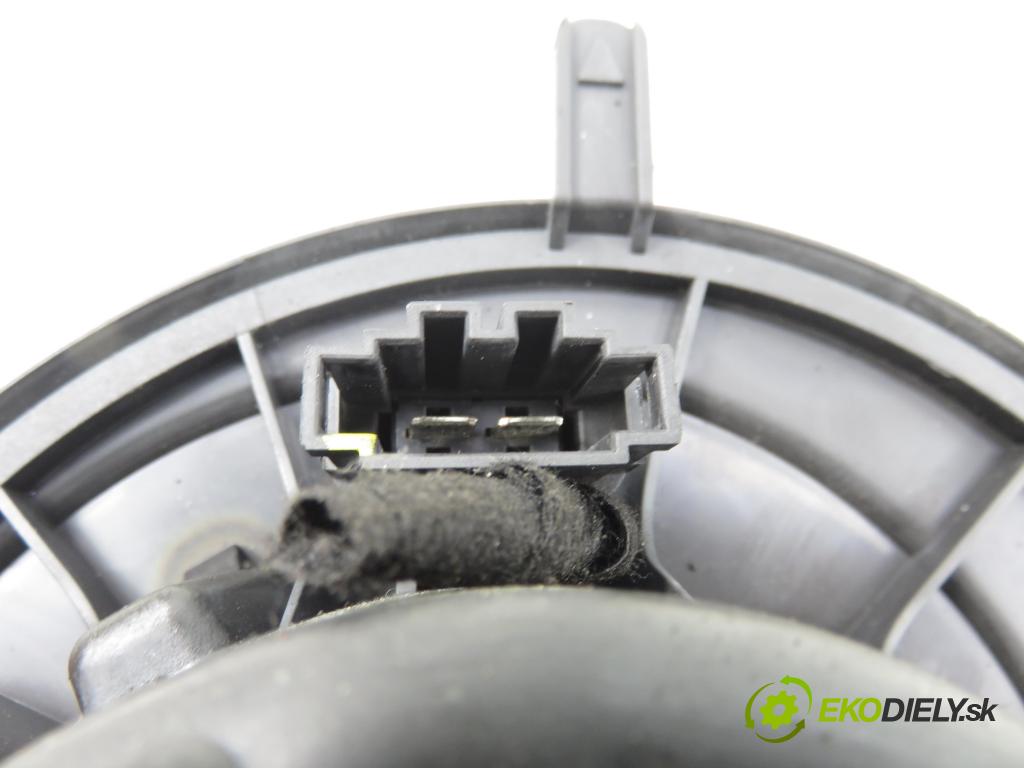 SKODA OCTAVIA II (1Z3) LIFTBACK 2012 75,00 1.6 - BSE 1595,00 Ventilátor vetráku 1K1819015C ; 998800U