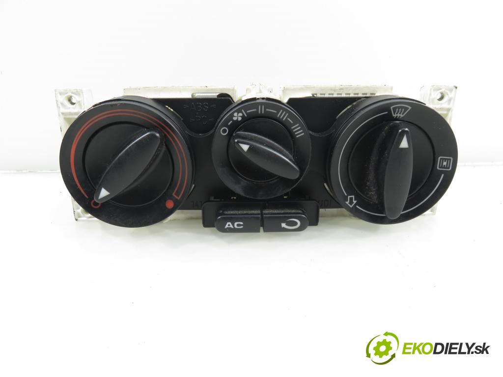 SEAT TOLEDO II (1M2) SEDAN 2001 66,00 1.9 TDI 90 - ALH 1896,00 Panel kúrenia KLIMATIZACE: 1M0820045A