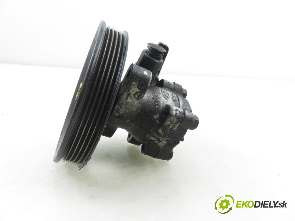 HYUNDAI SONATA IV (EF) SEDAN 2004 96,00 2.0 1997,00 Pumpa servočerpadlo  (Servočerpadlo)