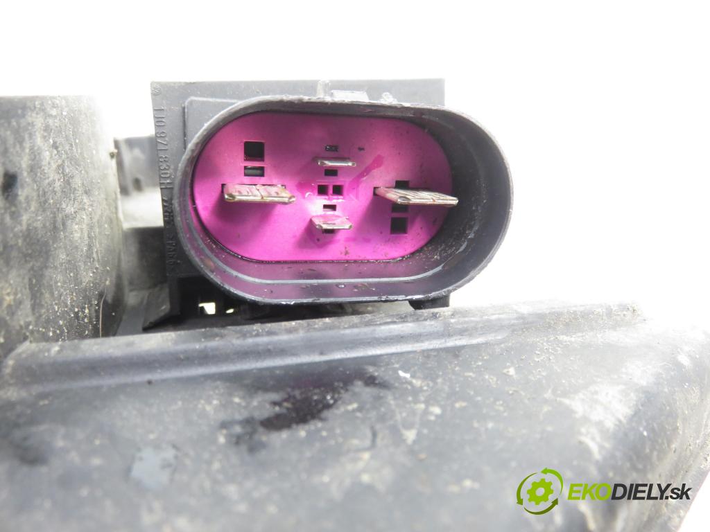 SKODA SUPERB II (3T4) SEDAN 2009 118,00 1.8 TSI - BZB 1798,00 ventilátor chladič PODNEBÍ / VODA 1K0121207T