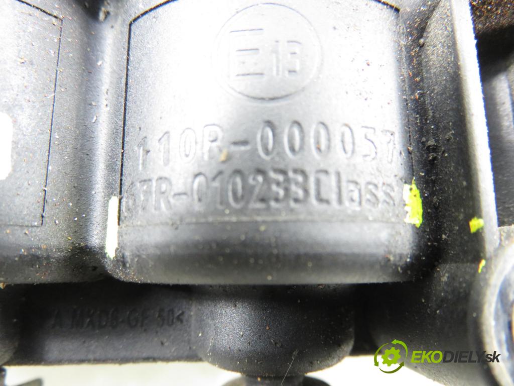 SKODA OCTAVIA II (1Z3) LIFTBACK 2012 75,00 1.6 - BSE 1595,00 Lišta vstrekovacia LPG 67R010233 ; RG1