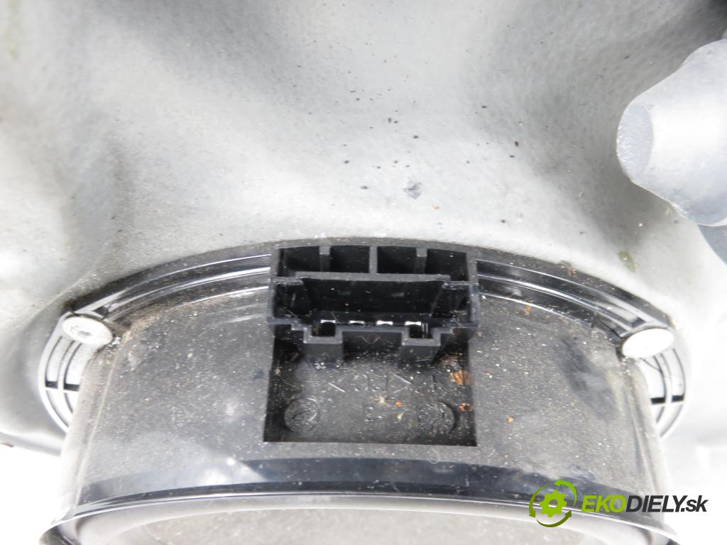 VW GOLF IV Variant (1J5) KOMBI 2000 77,00 1.6 16V - ATN 1598,00 Mechanizmus okien 1J4837462F