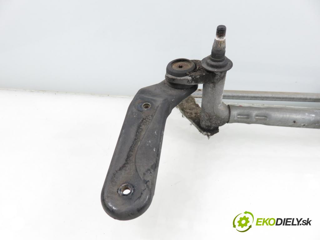 SKODA OCTAVIA II (1Z3) LIFTBACK 2012 75,00 1.6 - BSE 1595,00 MECHANISMUS/ motorek stěračů 1Z1955023E ; 3397021452 ; 1Z1955119D